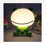 新款绿色豆豆蛙台灯 卡通卧室小夜灯 儿童情侣灯学习台灯