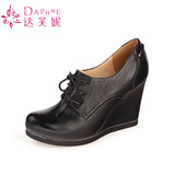 daphle/专柜正品 秋新款特价头层牛皮系带坡跟女单鞋DAE240102024