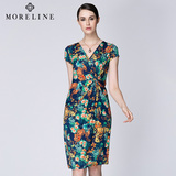 MORELINE沐兰夏季新款V领短袖气质一步裙 时尚印花修身连衣裙