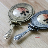韩国代购金属复古花朵图案 随身便携可折叠镜手柄镜 小号化妆镜子