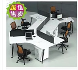重庆办公家具办公桌简约现代职员桌3人6人组合简易员工位厂家直销