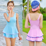 新款裙式连体泳衣女可爱纯色大码保守平角遮肚修身显瘦温泉泳装潮