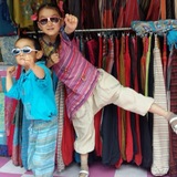 尼泊尔进口可爱个性儿童多彩色方块格子配大裆裤长袖衬衫套装夏季