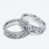 韩版钛钢男士戒指 菱形镶钻磨砂 女 个性情侣对戒 钢色指环不褪色