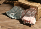 日单 可爱女生柔软珊瑚绒加厚保暖五指袜子脚趾袜室内地板袜 特价