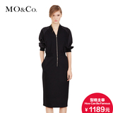 MO&Co.2015欧美春装修身显瘦长款连衣裙中袖开衩字母连身裙moco
