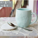 包邮艺术级浮雕花瓣陶瓷杯纯色粉蓝色马克杯带盖咖啡杯早餐杯水杯