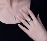 莫桑石钻戒      18K白金玫瑰金铂金钻戒指，莫桑石戒指女戒女款