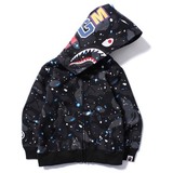 BAPE 日本代购 SPACE CAMO SHARK 猿人迷彩星空鲨鱼儿童夜光卫衣