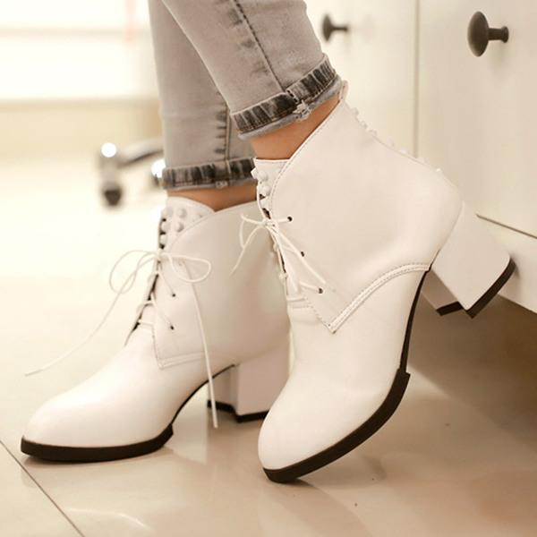 爆款 靴子圆头女靴女鞋百搭短靴女子低跟 长筒秋天系带铆钉韩版白