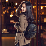 歌莉娅女包2016新款双肩包女韩版学院风铆钉包休闲柳丁包学生背包