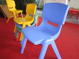 厂家直销中班椅子幼儿园塑料椅儿童加厚彩色椅子成套桌椅大人椅子