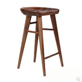欧式休闲高脚凳实木酒吧椅 创意复古设计自然风木头吧椅厂家批发