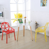 现代简约塑料椅子镂空餐椅 创意休闲椅 欧美时尚几何椅子