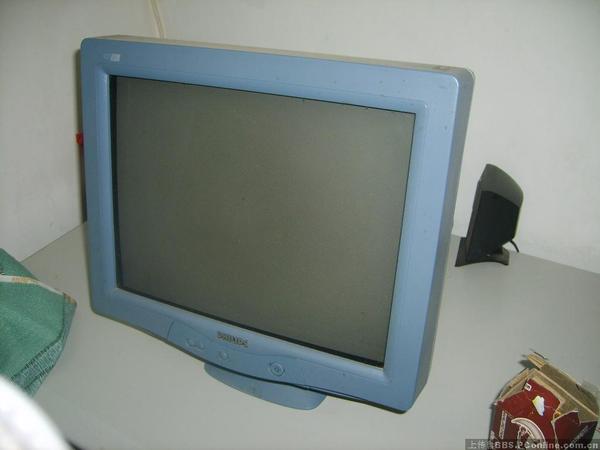 crt显示器 模糊_crt显示器 模糊