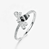 俊皇珠宝18K金天然黑白南非钻石可爱小蜜蜂戒指 简约大方