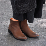 素向秋冬新款女鞋英伦真皮粗跟短靴及踝靴尖头拉链短筒切尔西靴子
