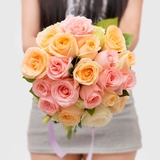 香槟玫瑰鲜花新娘婚礼结婚太原手捧花真花韩式球形花束