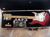 包邮！美产Fender新美标011-3002电吉他 金属红色