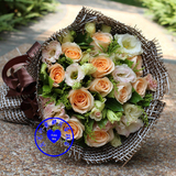 生日爱情友情鲜花 11朵红玫瑰粉香槟白玫瑰鲜花速递海口花店送花