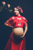 2016影楼孕妇装拍照摄影写真主题服装复古花朵刺绣古装孕妇照出售