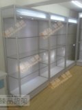 上海展示柜定做玻璃陈列柜商品货架汽车用品柜美容美发用品展示柜