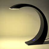 LED现代简约创意台灯色铁艺卧室床头书房工作艺术月亮装饰灯具