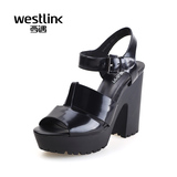 Westlink/西遇2015夏季新款 欧美纯色露趾水台超高粗跟真皮女凉鞋