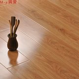 环保E1级强化复合地板12mm家用地暖专用高耐磨锁扣防滑仿实木地板