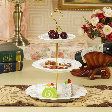 欧式陶瓷三层水果盘蛋糕盘下午茶点心盘时尚创意生日婚庆礼物托盘