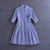 欧美2016夏季女装新款 气质立领钉珠胸花蓝白条纹修身衬衫连衣裙
