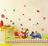 小熊维尼熊玩游戏 超大卡通墙贴纸儿童房间幼儿园教室贴画