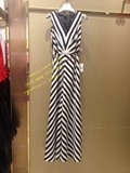 百丝BAISI 2016春 专柜正品 黑白条纹修身高端连衣裙ATA601512