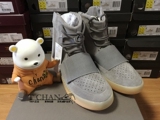 陈老师 Adidas Yeezy 750 Boost Glow Dark侃爷夜光灰椰子 BB1840