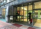 香港伟晴轩酒店-香港酒店预订-佐敦-家庭房-三人房