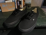 VANS/ Authentic 纯黑款 黑武士 HF钢印 帆布鞋 滑板鞋 男女款