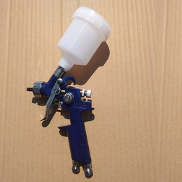 pneumatic paint spray gun