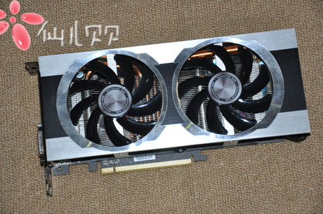 xfx 讯景 ati hd7870 2g ddr5 256位 pci-e 游戏显卡 高清显卡