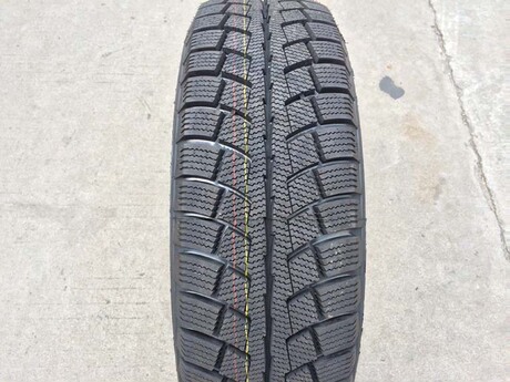 全新盾轮雪地胎 汽车轮胎 185/70r14 88t 冬季雪地专用胎
