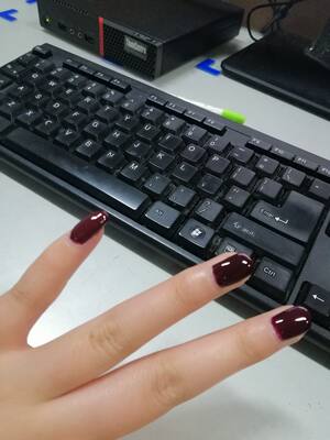 指甲油女少女可撕拉持久无毒快干网红美护甲油非胶套装2019新色