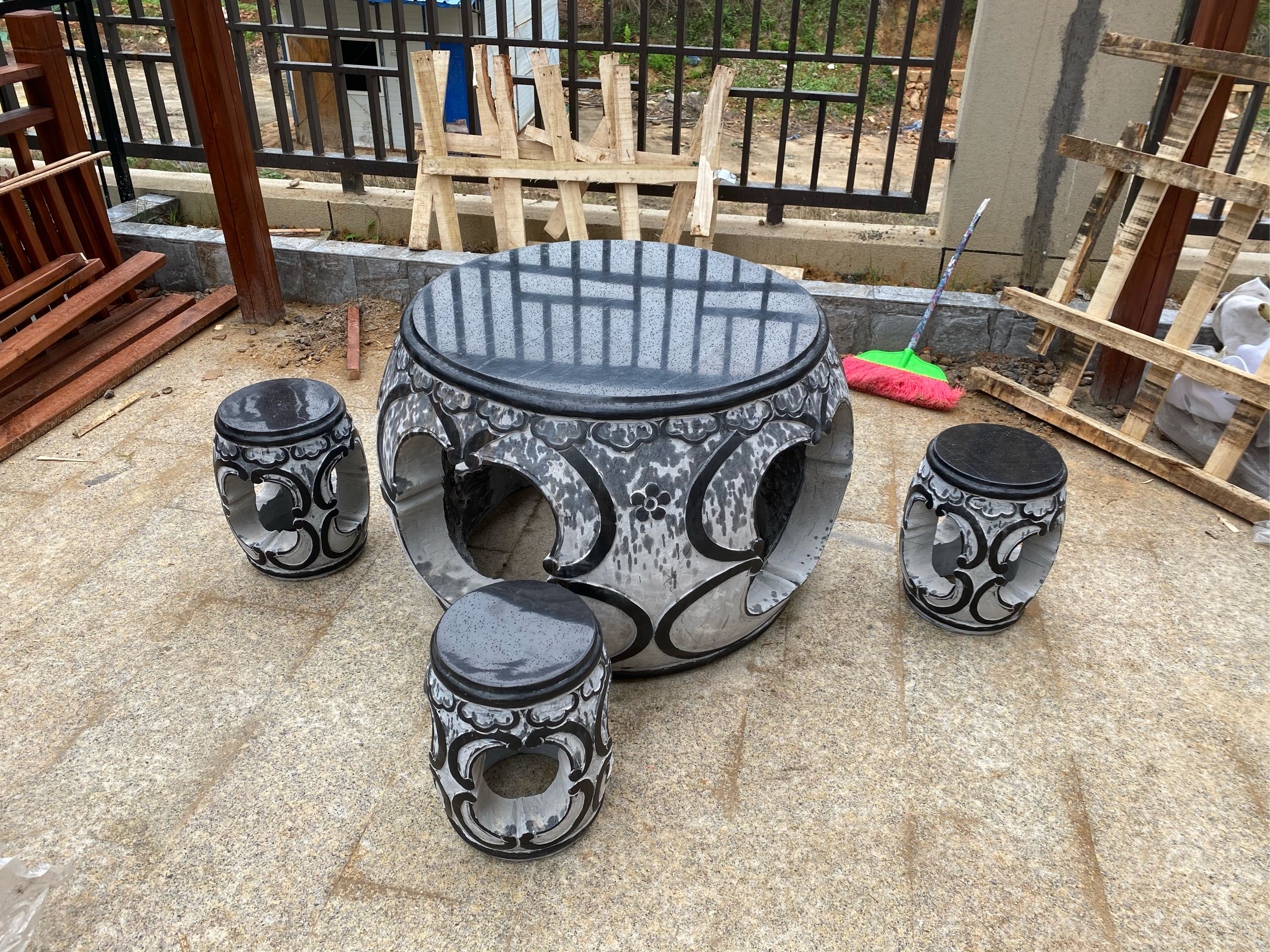 石桌石凳庭院花园一套仿古户外家用精雕天然石头桌子一体茶台桌椅