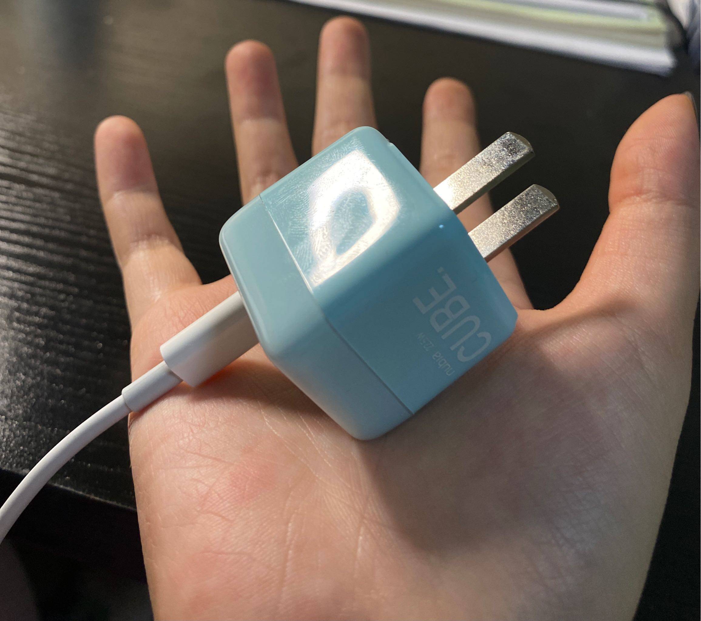 努比亚小方糖适用于苹果13充电器20w手机pd快充iphone13充电头12p