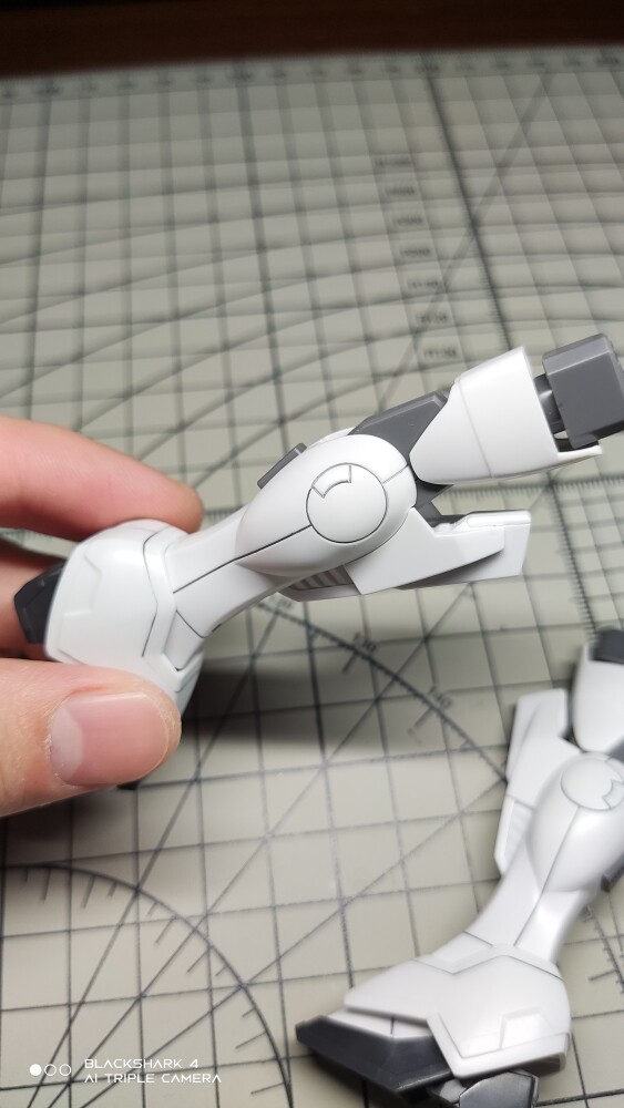 郡士渗线笔 高达模型工具上色油性马克笔 gm301黑色流入式渗线笔